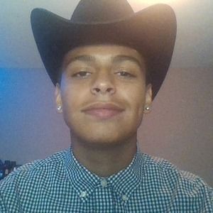 Meet your Posher, Alejandro